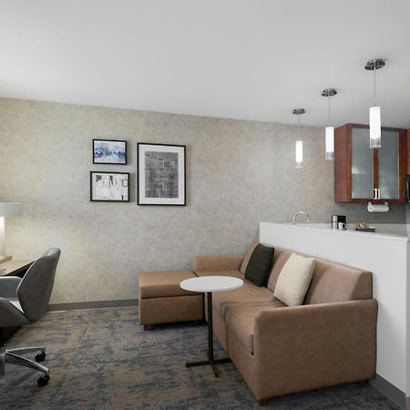Residence Inn By Marriott Champaign Bagian luar foto