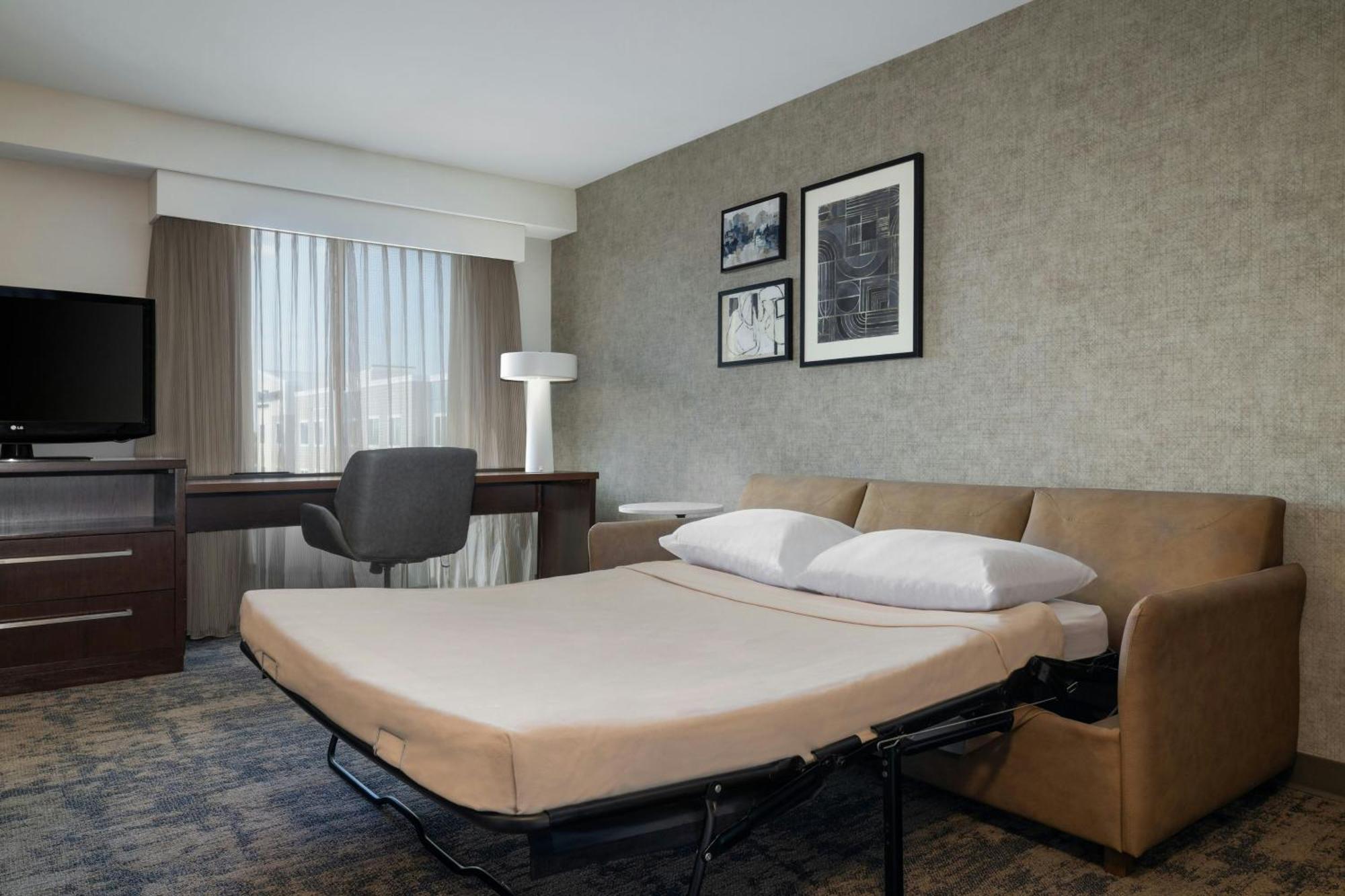Residence Inn By Marriott Champaign Bagian luar foto